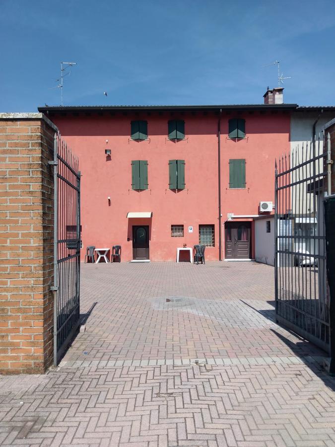 Residenza Il Giglio Bed & Breakfast Mozzecane ภายนอก รูปภาพ