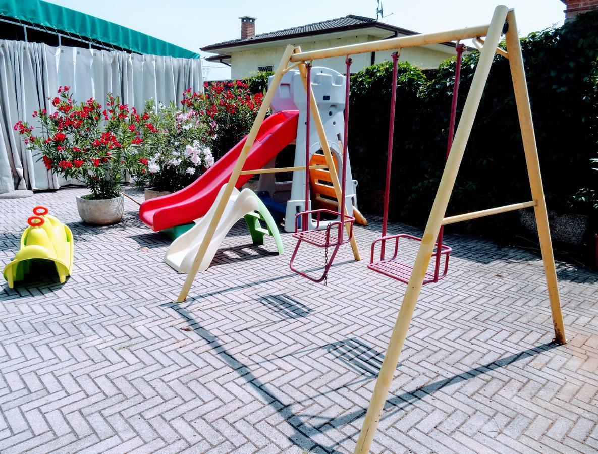Residenza Il Giglio Bed & Breakfast Mozzecane ภายนอก รูปภาพ