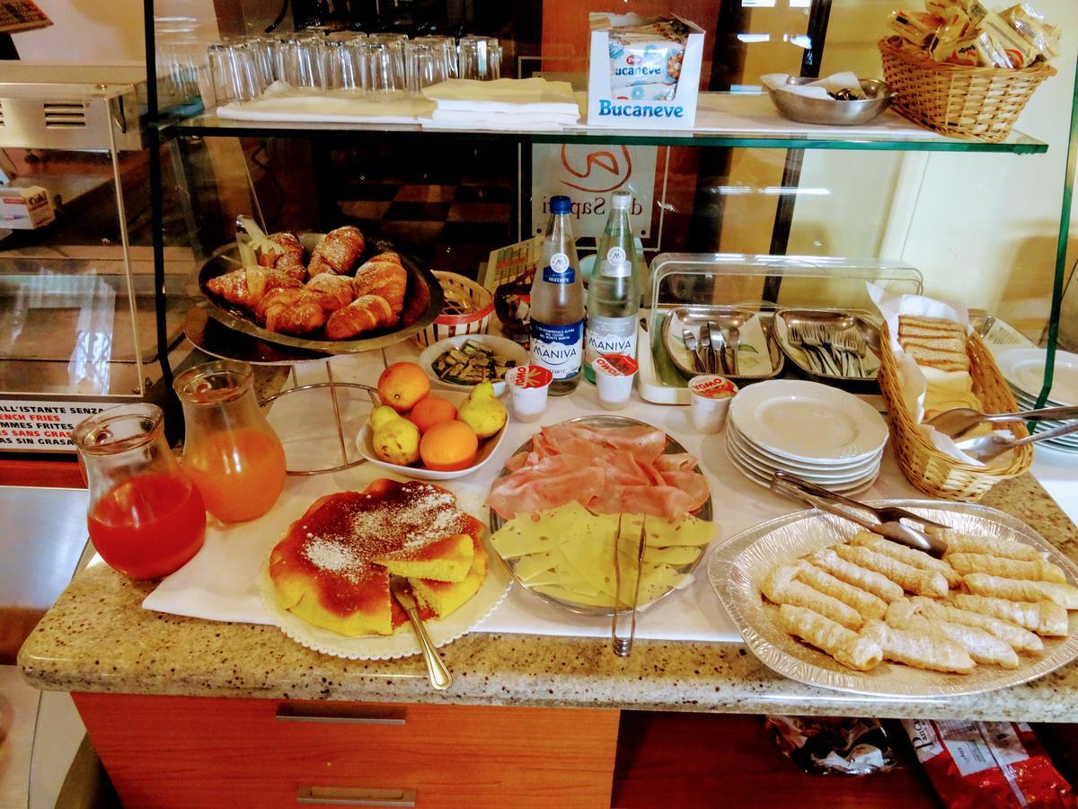 Residenza Il Giglio Bed & Breakfast Mozzecane ภายนอก รูปภาพ